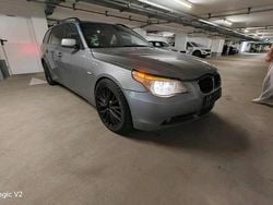 Grau Gebraucht 2005 BMW 535 Kombi | 2.200 € (Superpreis)