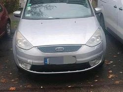 Silber Gebraucht 2007 Ford Galaxy Van / Kleinbus | 2.700 € (Teuer)