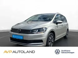 Silber Gebraucht 2024 VW Touran Move Van / Kleinbus | 33.940 € (Guter Preis)