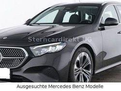 Grau Gebraucht 2024 Mercedes E200 Avantgarde Limousine | 45.700 € (Fairer Preis)