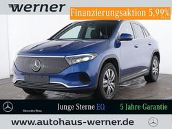 Lack spektralblau (metallic) Gebraucht 2024 Mercedes EQA300 Advanced Plus SUV | 34.843 € (Fairer Preis)