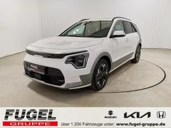 Weiß (snow white pearl) Gebraucht 2024 Kia e-Niro Inspiration SUV | 33.449 € (Guter Preis)