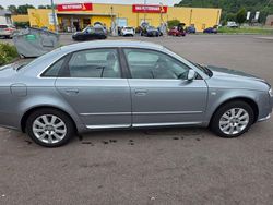 Silber Gebraucht 2005 Audi A4 Limousine | 4.250 € (Etwas zu teuer)
