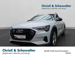 Gletscherweiss metallic Gebraucht 2022 Audi e-tron Advanced SUV | 39.807 € (Fairer Preis)