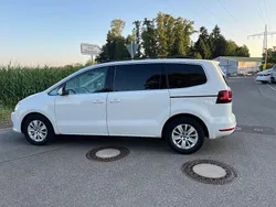 Weiß Gebraucht 2015 VW Sharan Highline Van / Kleinbus | 19.750 € (Fairer Preis)