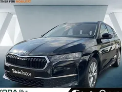 Schwarz Gebraucht 2024 Skoda Octavia Selection Kombi | 28.170 € (Guter Preis)