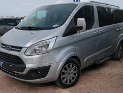 Silber Gebraucht 2017 Ford Tourneo Custom Limited Van | 26.560 €