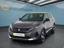 Grau Gebraucht 2023 Peugeot 3008 Allure Van / Kleinbus | 26.949 € (Fairer Preis)