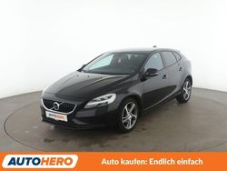 Schwarz Gebraucht 2017 Volvo V40 Momentum Kombi | 14.290 € (Fairer Preis)