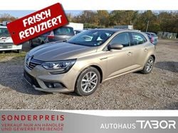 Gelb Gebraucht 2018 Renault Mégane IV Intens Limousine | 7.885 € (Guter Preis)