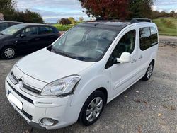 Weiß Gebraucht 2014 Citroën Berlingo Tendance Van / Kleinbus | 5.799 € (Fairer Preis)
