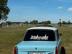 Blau Gebraucht 1989 Trabant 601 Kleinwagen | 9.000 €