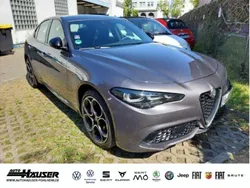 Grau Gebraucht 2023 Alfa Romeo Giulia Veloce Limousine | 37.985 € (Fairer Preis)