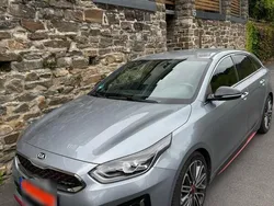 Grau Gebraucht 2019 Kia ProCeed GT Kleinwagen | 18.990 € (Fairer Preis)