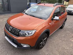 Orange Gebraucht 2017 Dacia Sandero Stepway Kleinwagen | 10.950 € (Fairer Preis)