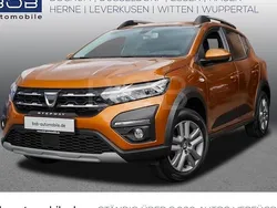 Taklamakanorange (orange) Gebraucht 2021 Dacia Sandero Comfort Kleinwagen | 13.888 € (Fairer Preis)