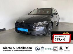 Grau Gebraucht 2024 Skoda Octavia SportLine Kombi | 36.750 € (Fairer Preis)