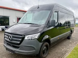 Schwarz Gebraucht 2021 Mercedes Sprinter Van | 31.990 € (Etwas zu teuer)