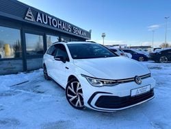 Weiß Gebraucht 2022 VW Golf VIII R-line Limousine | 24.890 € (Superpreis)