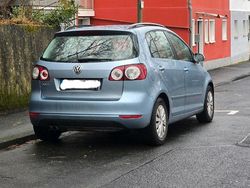 Blau Gebraucht 2010 VW Golf Plus Cross Van / Kleinbus | 3.998 € (Superpreis)