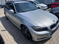 Silber Gebraucht 2012 BMW 318 Comfort Edition Kombi | 8.970 € (Guter Preis)