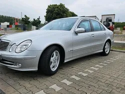 Silber Gebraucht 2002 Mercedes E240 Limousine | 4.550 € (Fairer Preis)