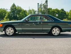 Grün Gebraucht 1989 Mercedes 560 Coupé | 22.999 €