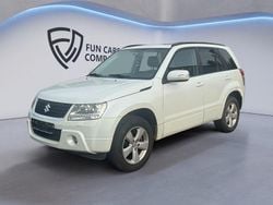 Weiß Gebraucht 2010 Suzuki Grand Vitara Club SUV | 7.150 € (Guter Preis)