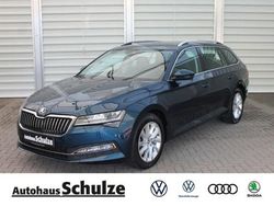Blau Gebraucht 2022 Skoda Superb Style Kombi | 26.970 € (Fairer Preis)