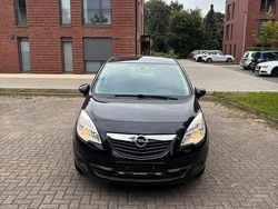 Schwarz Gebraucht 2011 Opel Meriva Van / Kleinbus | 3.499 € (Guter Preis)