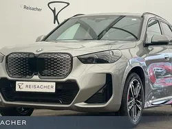 Silber Neu 2025 BMW iX1 Performance SUV | 51.495 € (Fairer Preis)