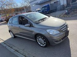 Silber Gebraucht 2007 Mercedes B200 Van / Kleinbus | 1.500 € (Superpreis)