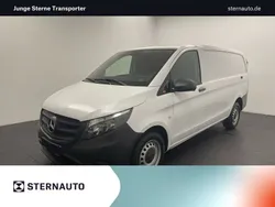 Weiß Gebraucht 2023 Mercedes Vito Van / Kleinbus | 31.404 € (Fairer Preis)