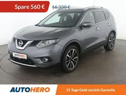 Grau Gebraucht 2015 Nissan X-Trail 360º SUV | 15.420 € (Fairer Preis)