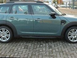 Grün Gebraucht 2020 Mini Cooper D Countryman SUV | 22.372 € (Fairer Preis)