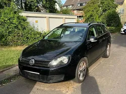 Schwarz Gebraucht 2011 VW Golf VI Kombi | 5.800 € (Guter Preis)