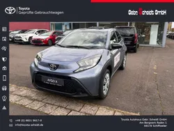 Celestite grey Neu 2025 Toyota Aygo X-play Kleinwagen | 18.889 €