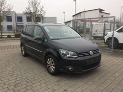 Deep black perleffekt Gebraucht 2011 VW Touran Highline Van / Kleinbus | 5.500 € (Guter Preis)