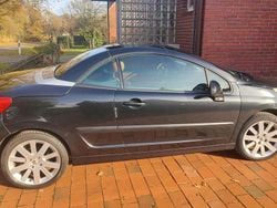 Schwarz Gebraucht 2007 Peugeot 207 CC Platinum Cabrio | 3.000 € (Fairer Preis)