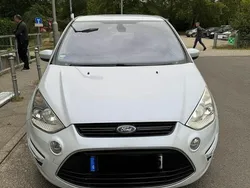 Weiß Gebraucht 2011 Ford S-MAX S Van / Kleinbus | 8.500 € (Teuer)