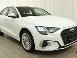 Weiß Gebraucht 2023 Audi A3 Sportback e-tron Advanced Limousine | 25.000 € (Guter Preis)