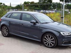Grau Gebraucht 2020 Audi A3 e-tron Kleinwagen | 16.450 € (Superpreis)