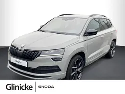 Steelgrau Gebraucht 2021 Skoda Karoq SportLine SUV | 23.940 € (Fairer Preis)