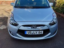 Silber Gebraucht 2011 Hyundai ix20 Comfort Van / Kleinbus | 8.200 € (Guter Preis)