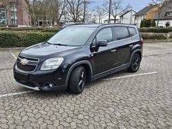 Schwarz Gebraucht 2013 Chevrolet Orlando LTZ Van / Kleinbus | 6.900 € (Fairer Preis)