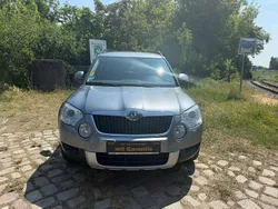 Grau Gebraucht 2012 Skoda Yeti Plus Edition SUV | 7.399 € (Fairer Preis)