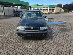 Schwarz Gebraucht 2000 Skoda Felicia Kombi | 800 €