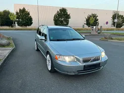 Silber Gebraucht 2007 Volvo V70 Kombi | 3.500 €