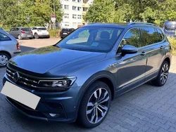 Grau Gebraucht 2017 VW Tiguan Allspace SUV | 24.500 € (Fairer Preis)