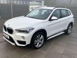Mineralweiss metallic Gebraucht 2018 BMW X1 Sport Line SUV | 18.690 € (Fairer Preis)